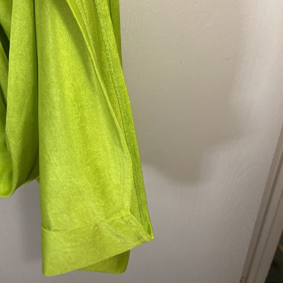 LIME GREEN DRESS - Picture 4 of 7